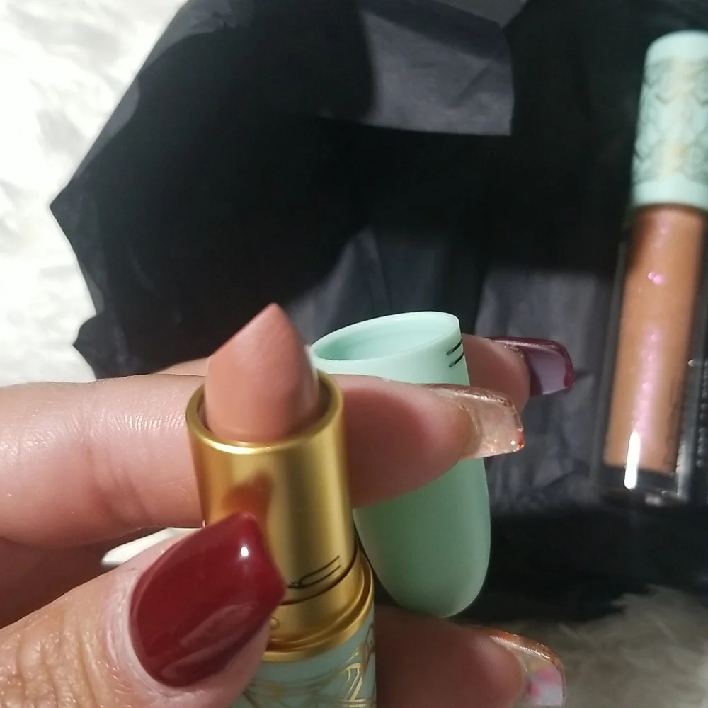 MAC 3PC Fullsize Neutral Award Winning Lipstick